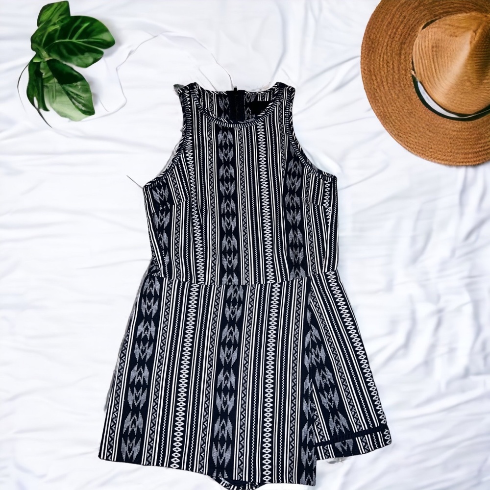 Navy & White Greylin Romper S South Moon Under